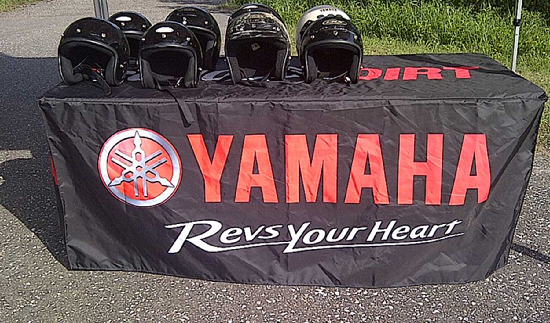 Yamaha-Custom-Table-Cover-2